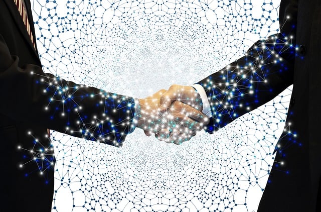 ** Autonomiczne vs. Tradycyjne Maszyny Rolnicze: Porównanie odpowiedzialności za szkody