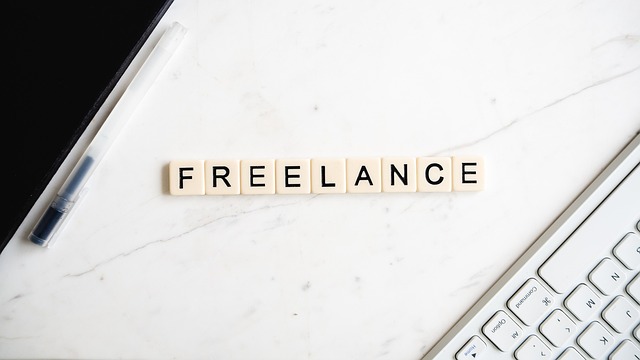 Jak aplikacje do zarządzania czasem pomagają freelancerom?