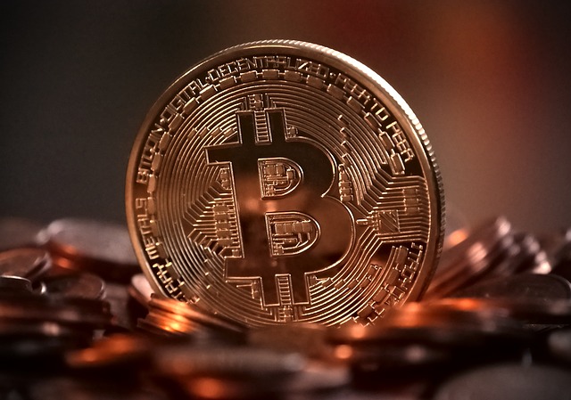 **”Krypto-aktywa pod lupą: Jak implementacja MiCA wpłynie na opodatkowanie zysków i strat z kryptowalut w Polsce?”**